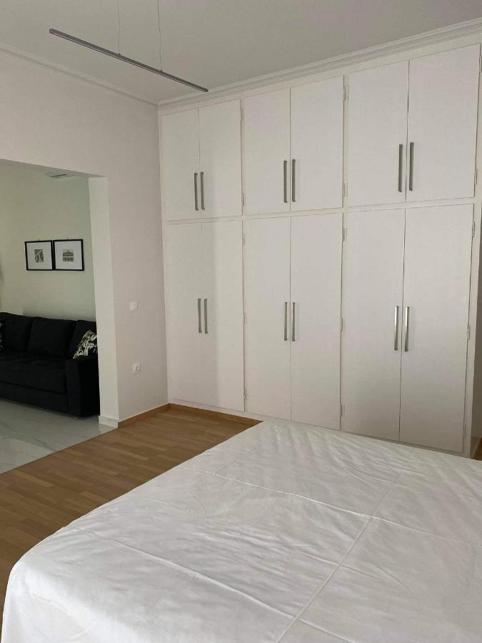 Oikoi II Apartman Koropí Kültér fotó